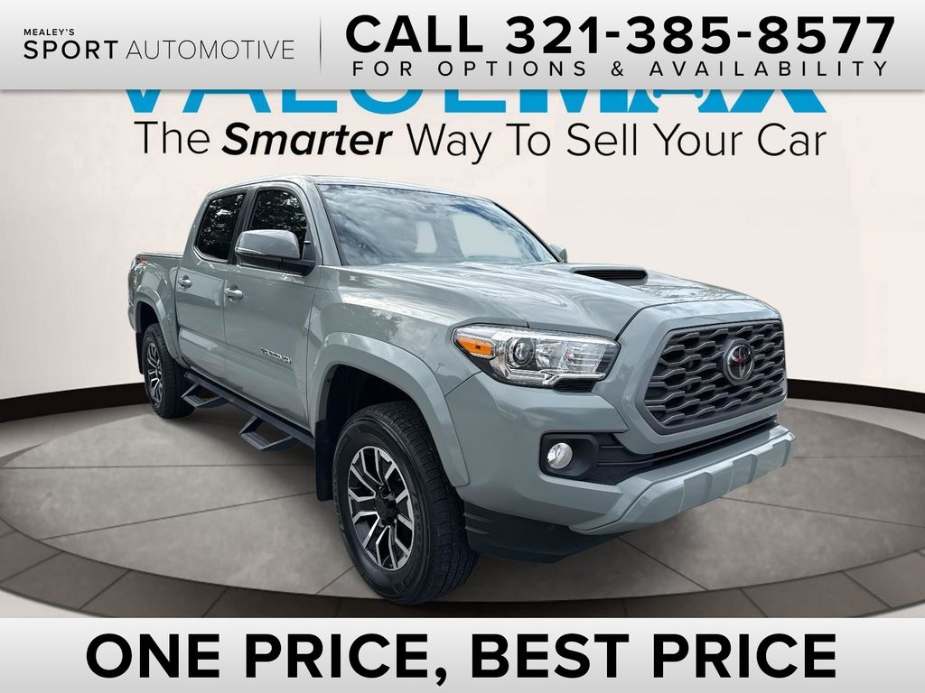 2023 Toyota Tacoma TRD Sport's photo
