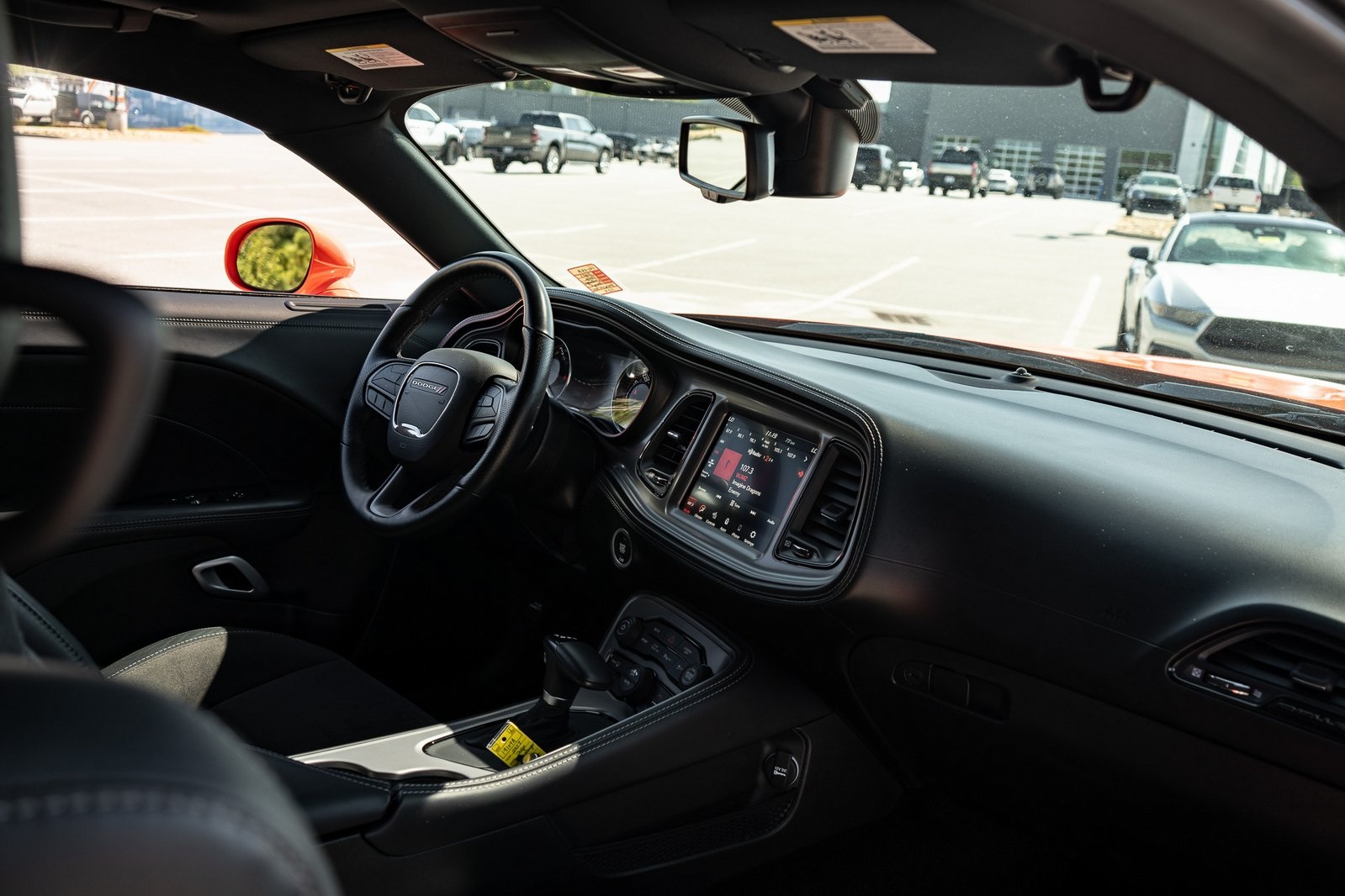 2023 Dodge Challenger R/T photo 17