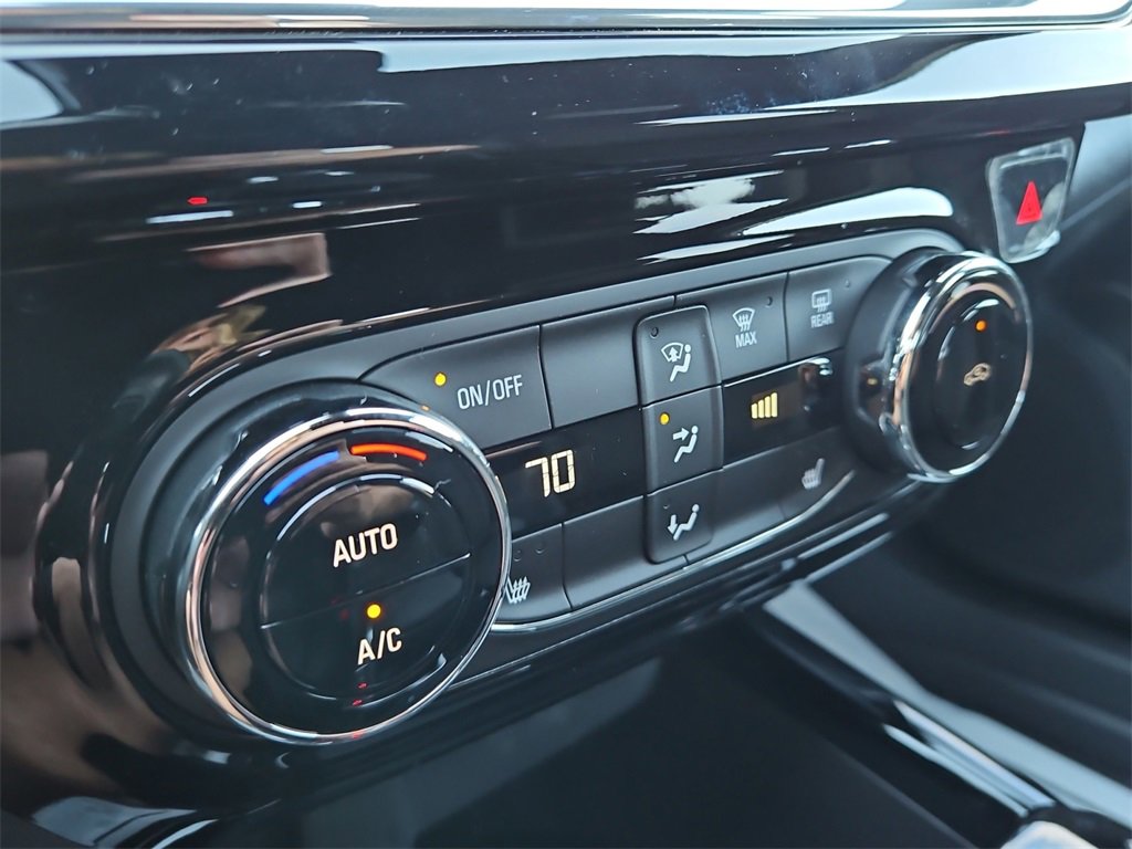2025 Chevrolet Trax photo 23
