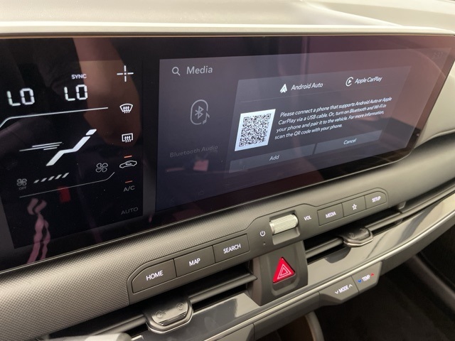 2025 Kia K4 EX photo 26