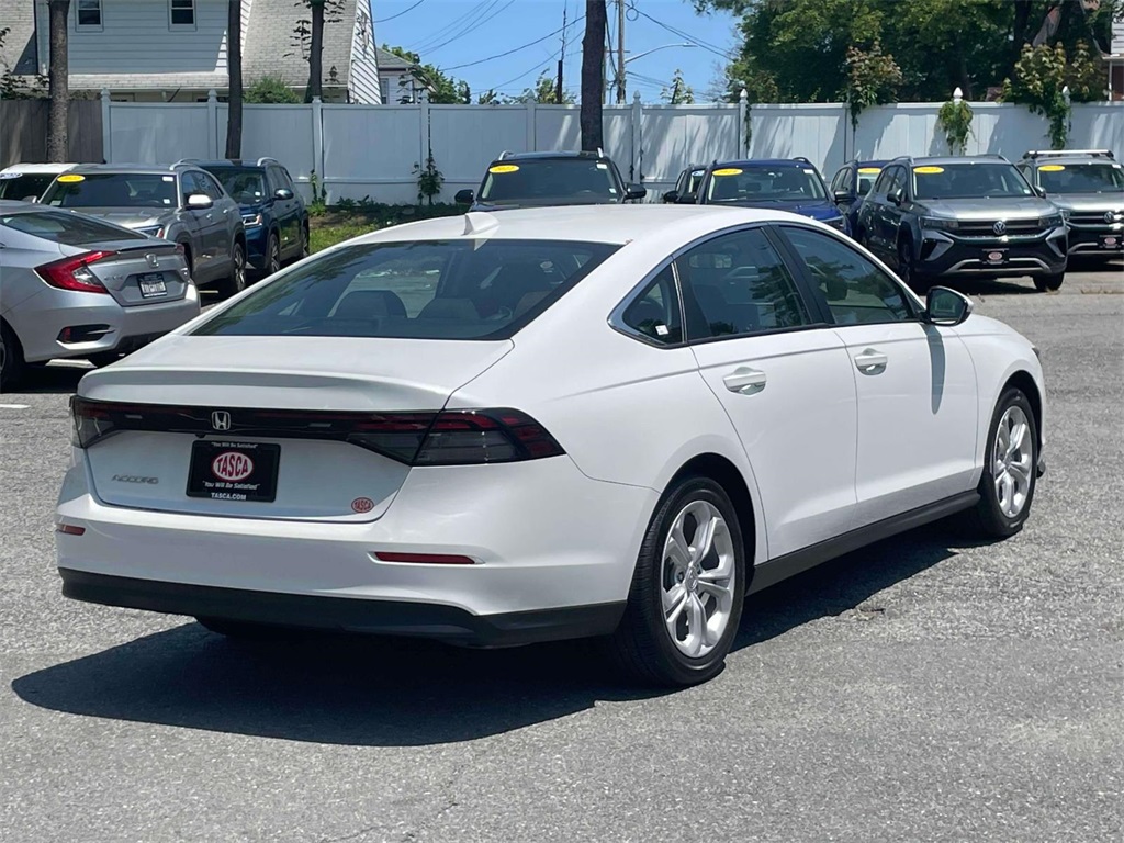 2024 Honda Accord LX photo 5