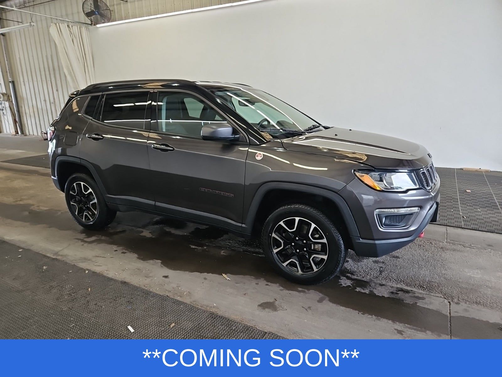 2021 Jeep Compass Trailhawk photo 2