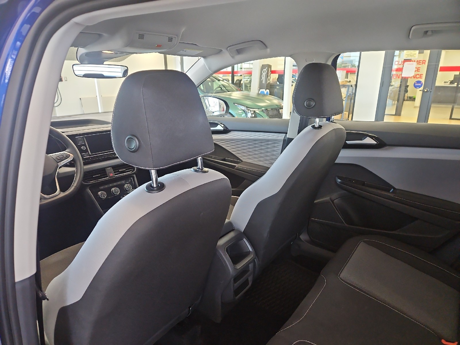 Used 2024 Dusk Blue Metallic Volkswagen S image 18