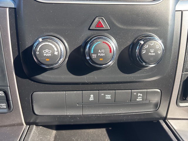 2021 Ram 1500 Classic Warlock photo 20