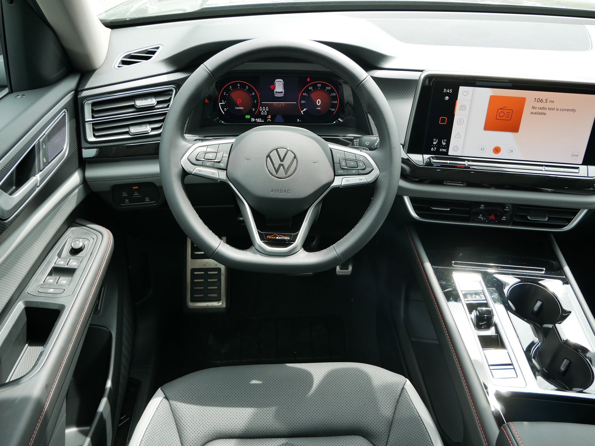 2025 Volkswagen Atlas Peak Edition SE photo 4