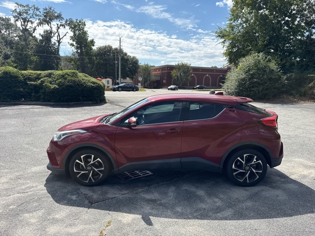 2019 Toyota C-HR Limited photo 6