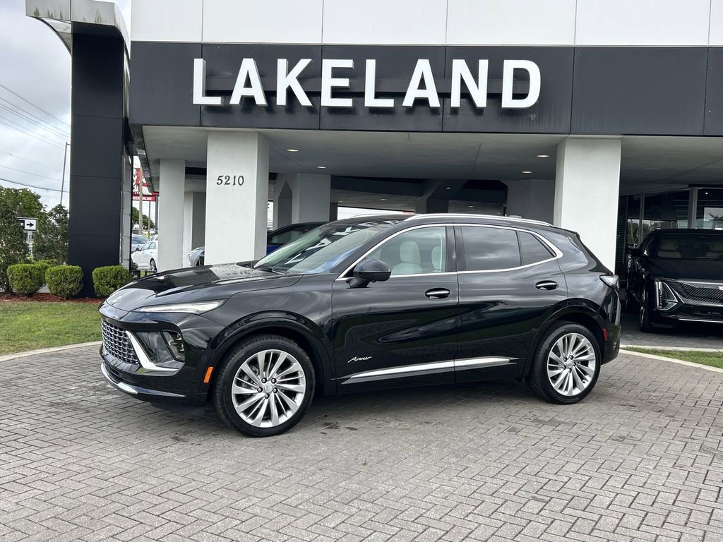 2025 Buick Envision Avenir's photo