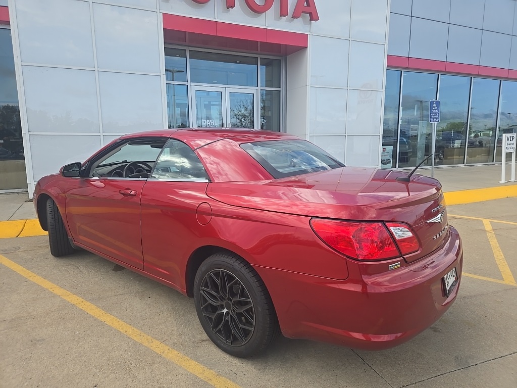 2009 Chrysler Sebring Touring photo 8