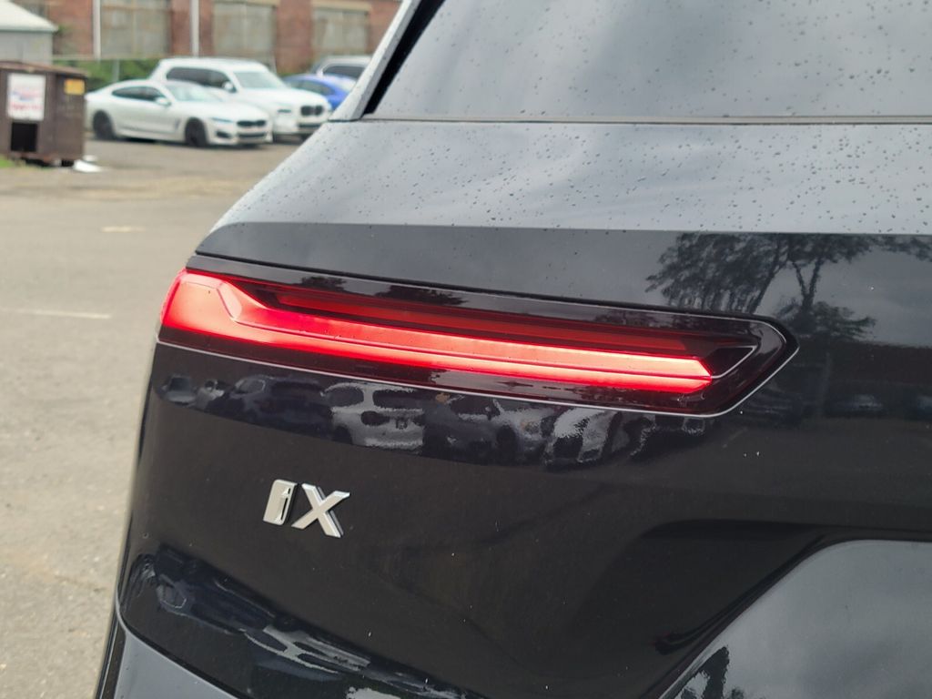 2026 Bmw iX photo 10