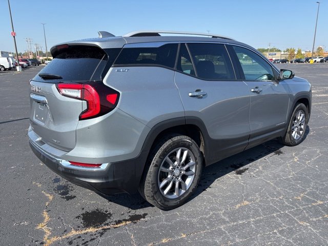 2024 Gmc Terrain SLT photo 4