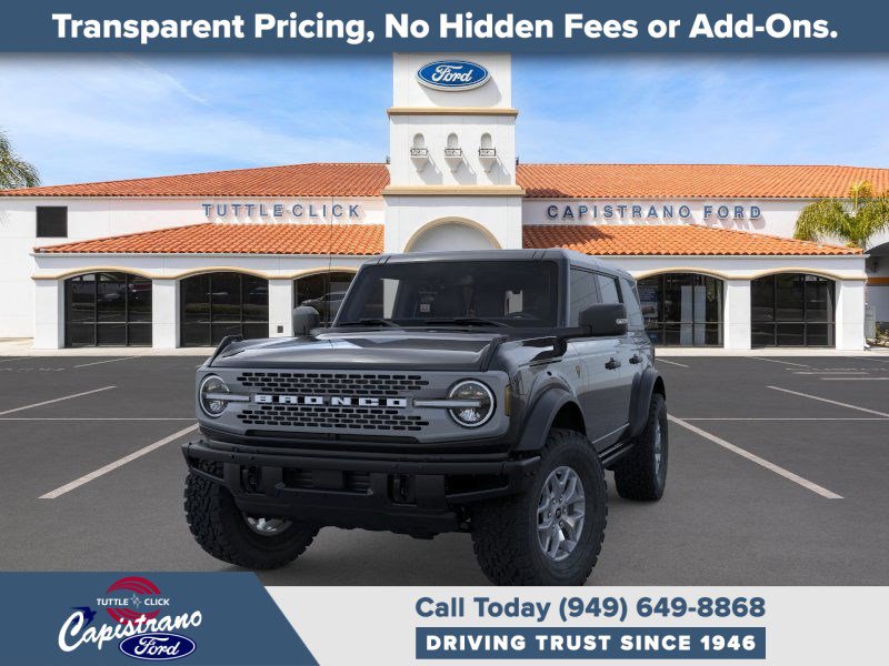 2025 Ford Bronco Badlands photo 2