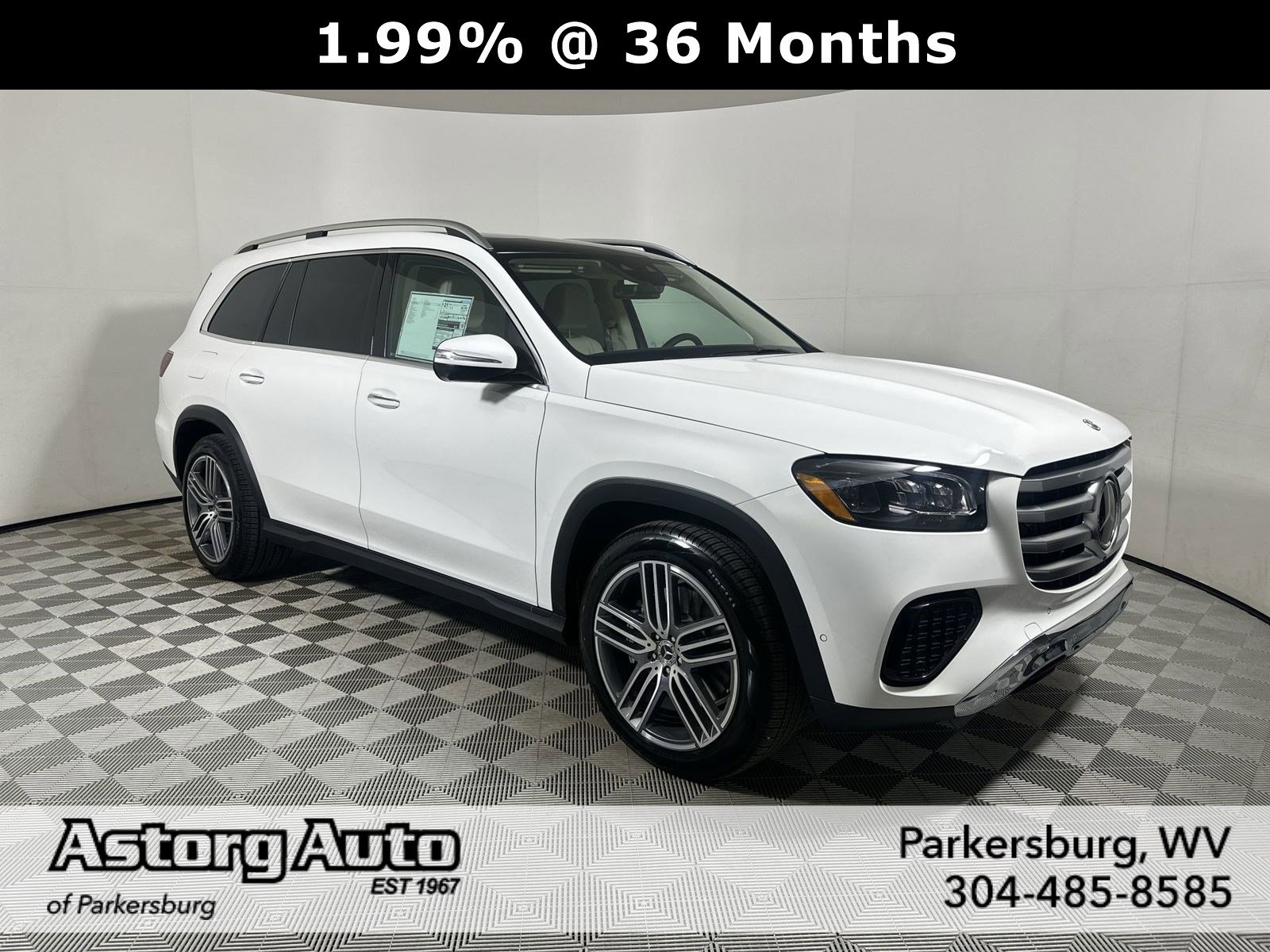 2025 Mercedes-Benz GLS Base's photo