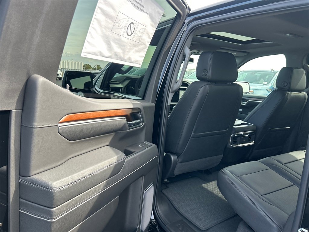 2026 Gmc Sierra Denali photo 33