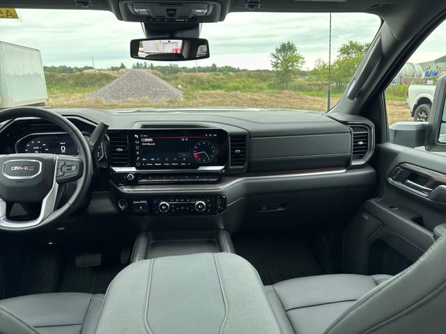 2025 Gmc Sierra 3500 HD SLT photo 11