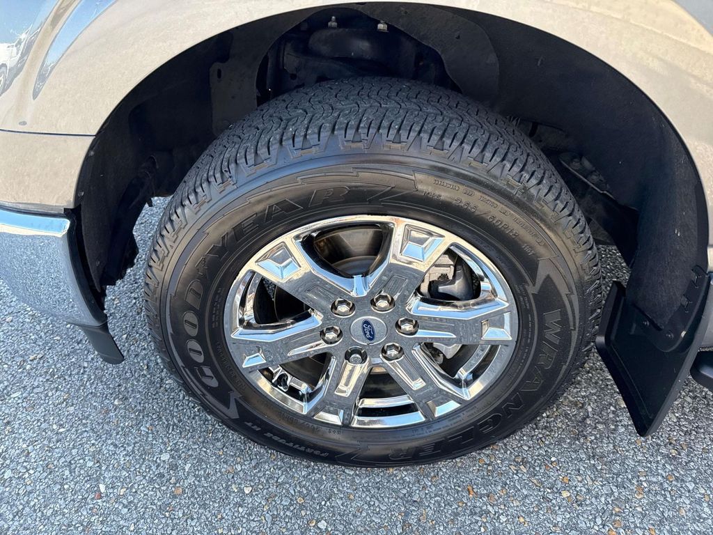 2021 Ford F-150 XLT photo 4