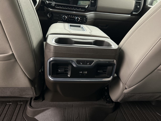2022 Gmc Sierra 1500 SLT photo 24