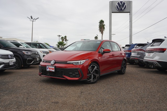 2026 Volkswagen Golf GTI SE's photo