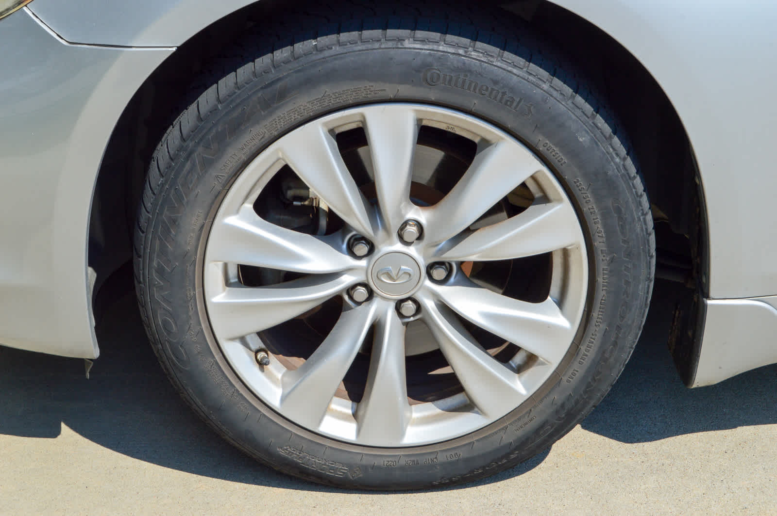 2011 Infiniti M37 photo 8