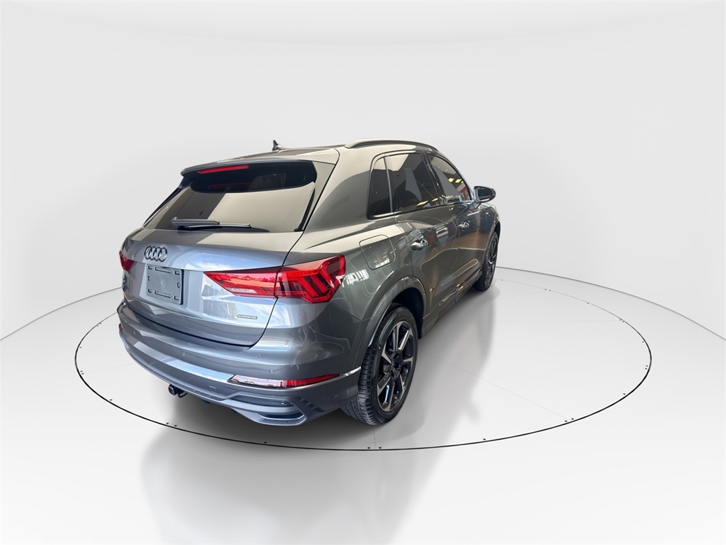 2025 Audi Q3 S line Premium Plus photo 8