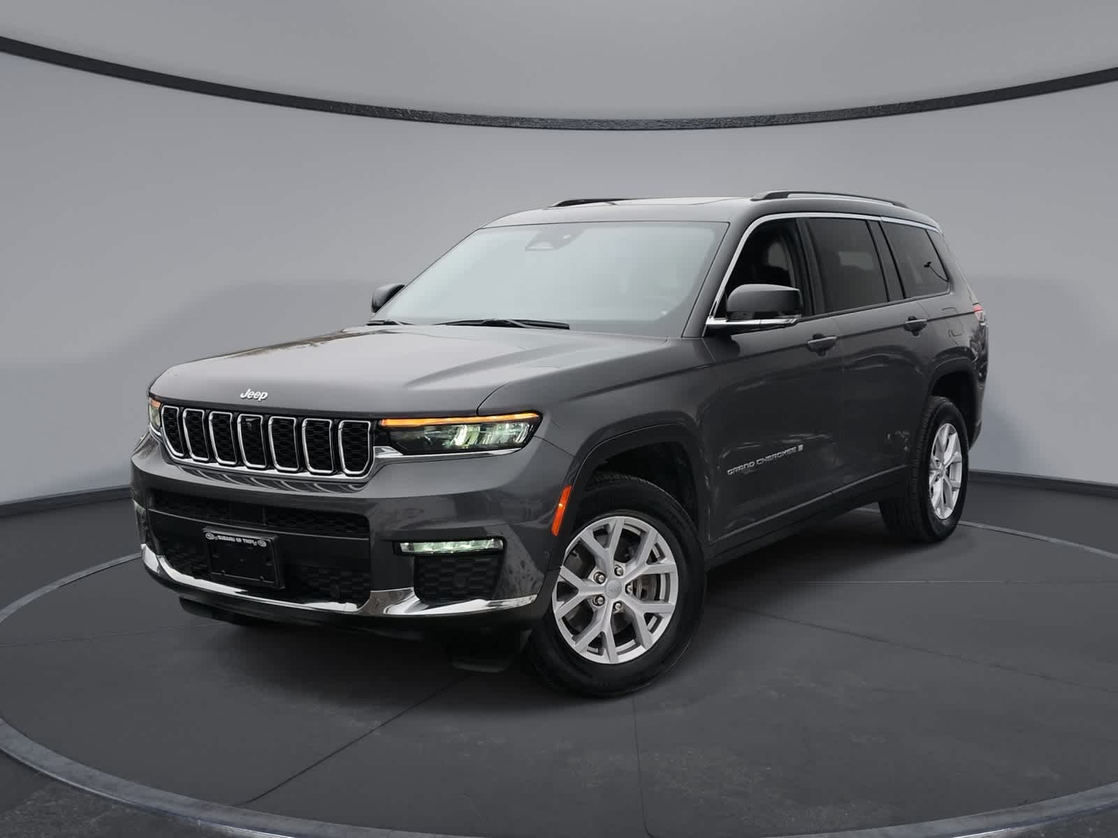 2022 Jeep Grand Cherokee L Limited's photo