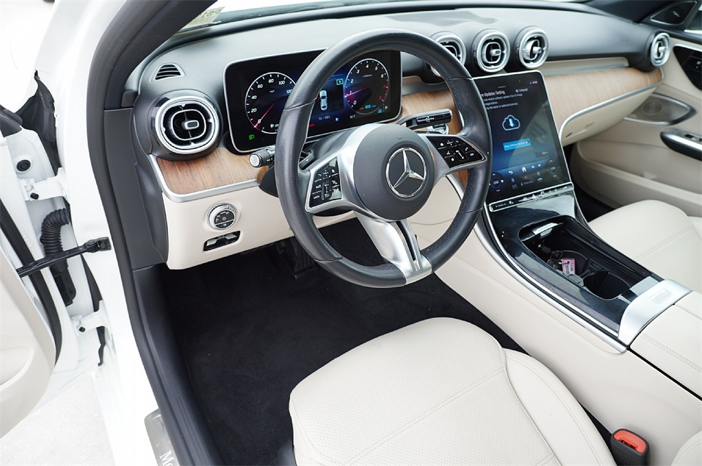 2022 Mercedes Benz C 300 photo 18
