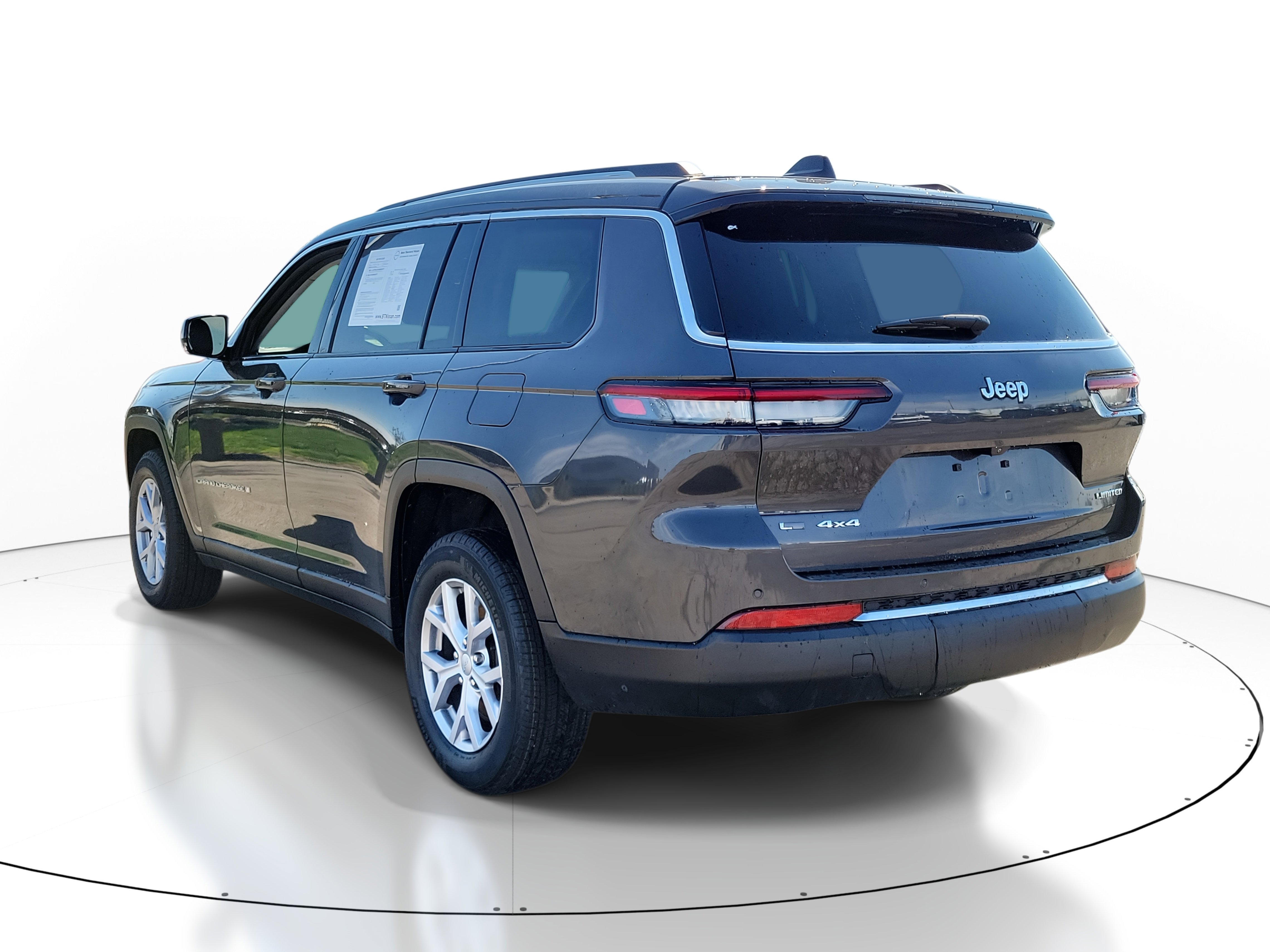 2021 Jeep Grand Cherokee Limited photo 2