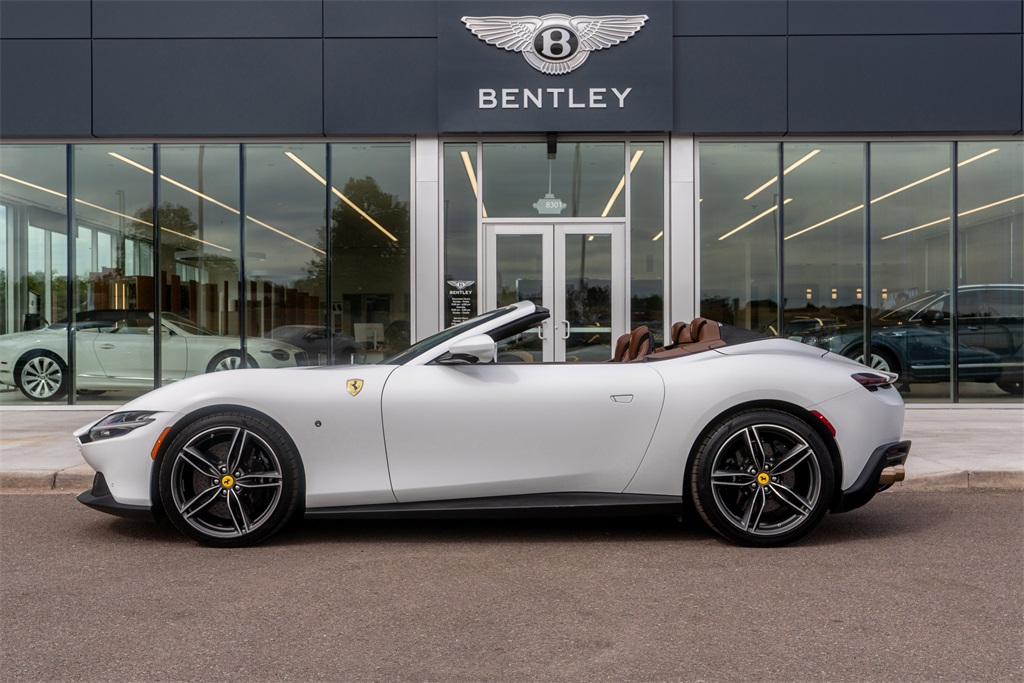 2024 Ferrari Roma Spider photo 8