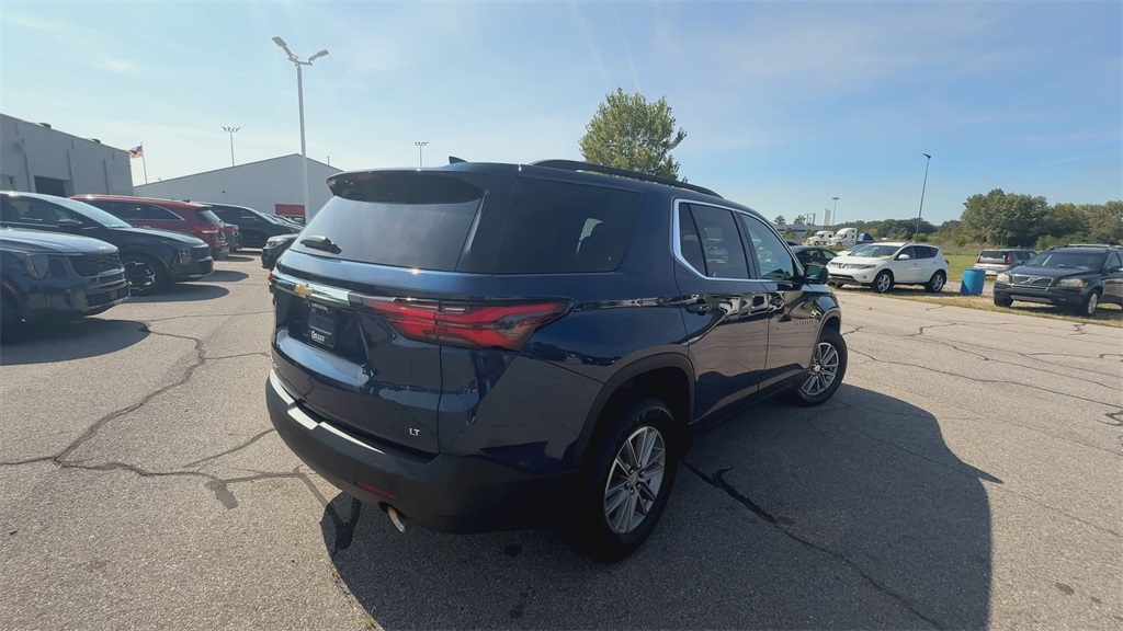 2023 Chevrolet Traverse photo 7
