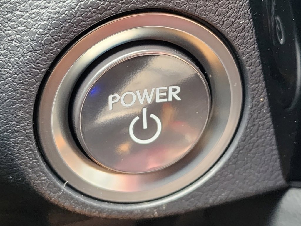 2025 Lexus ES 300h photo 10