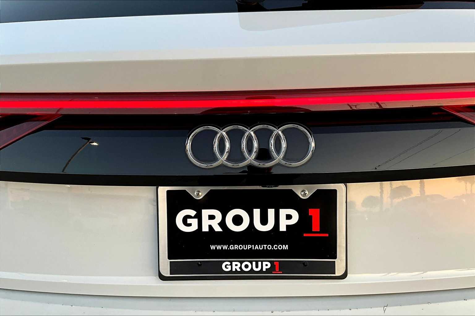 2019 Audi Q8 line Prestige photo 25