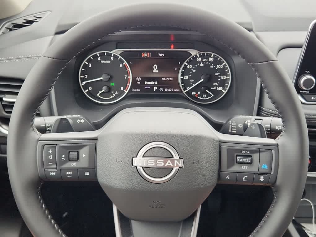 2026 Nissan Rogue SV photo 8