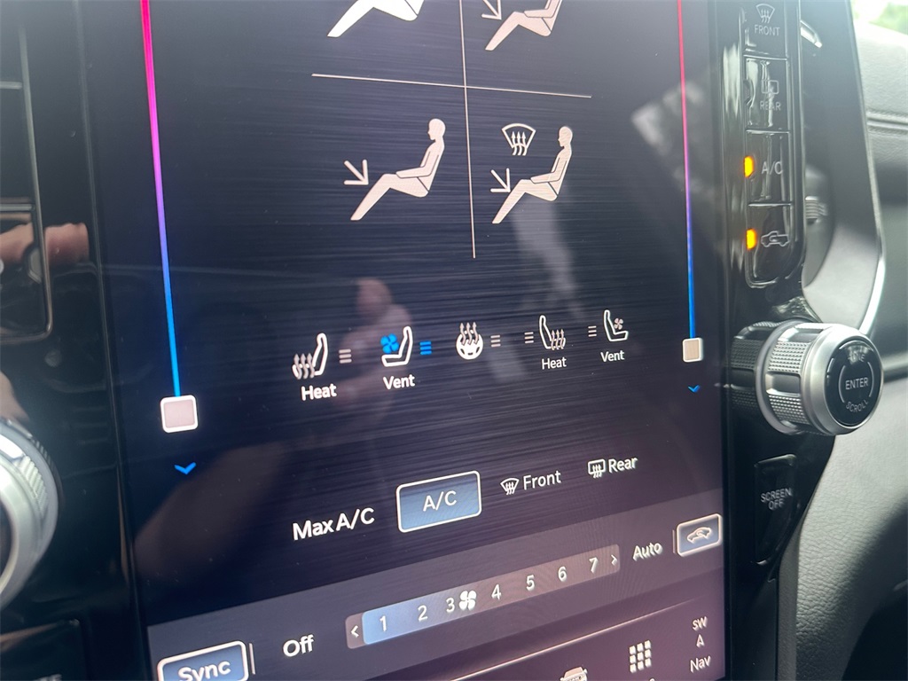 2025 Ram 2500 Laramie photo 25