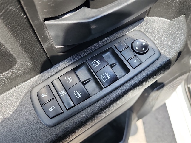2020 Ram 2500 Tradesman photo 13