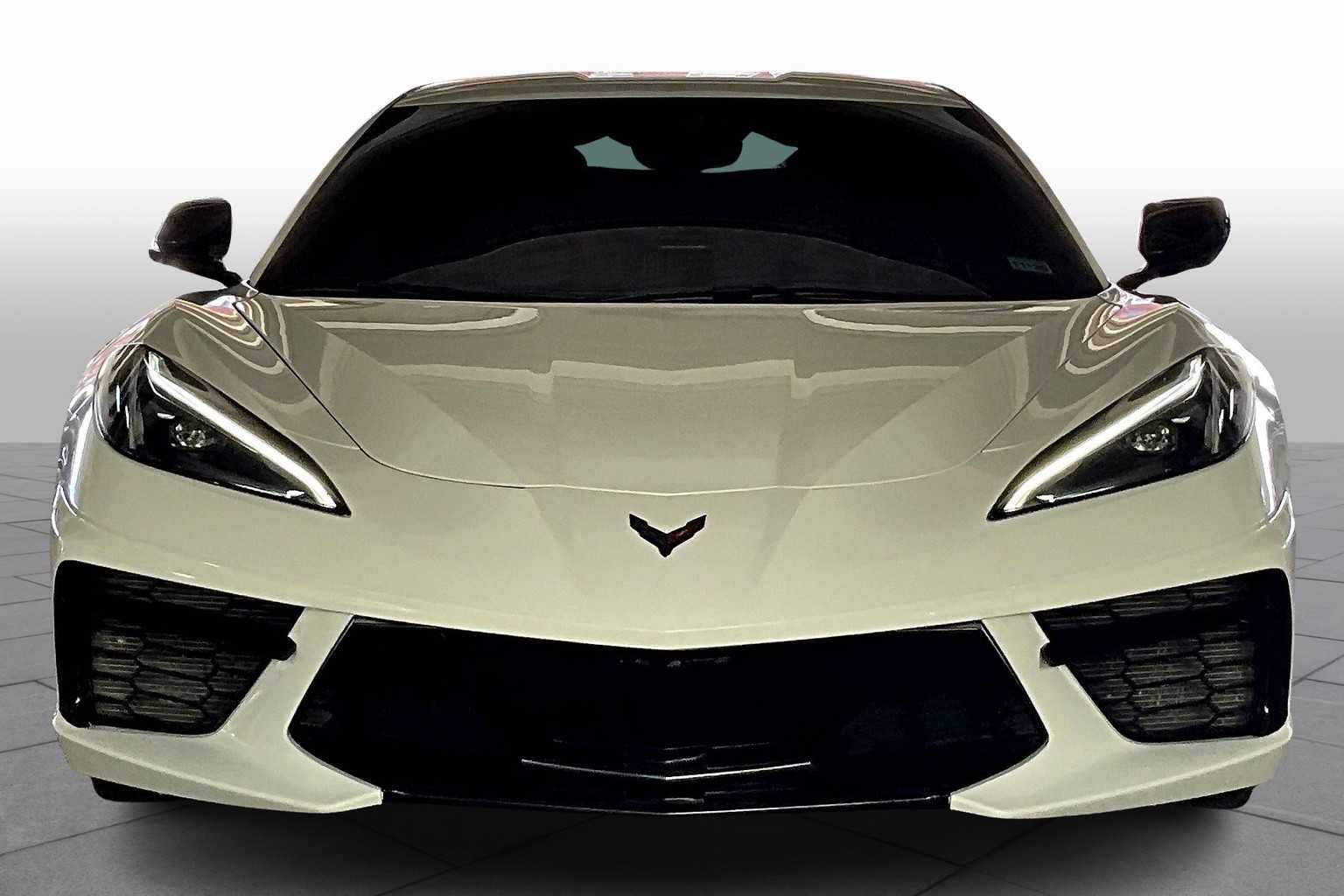 2025 Chevrolet Corvette 1LT photo 3