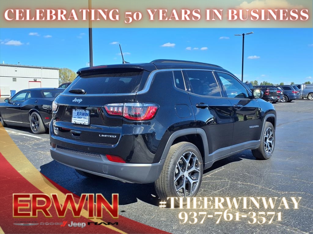 2024 Jeep Compass Limited photo 3