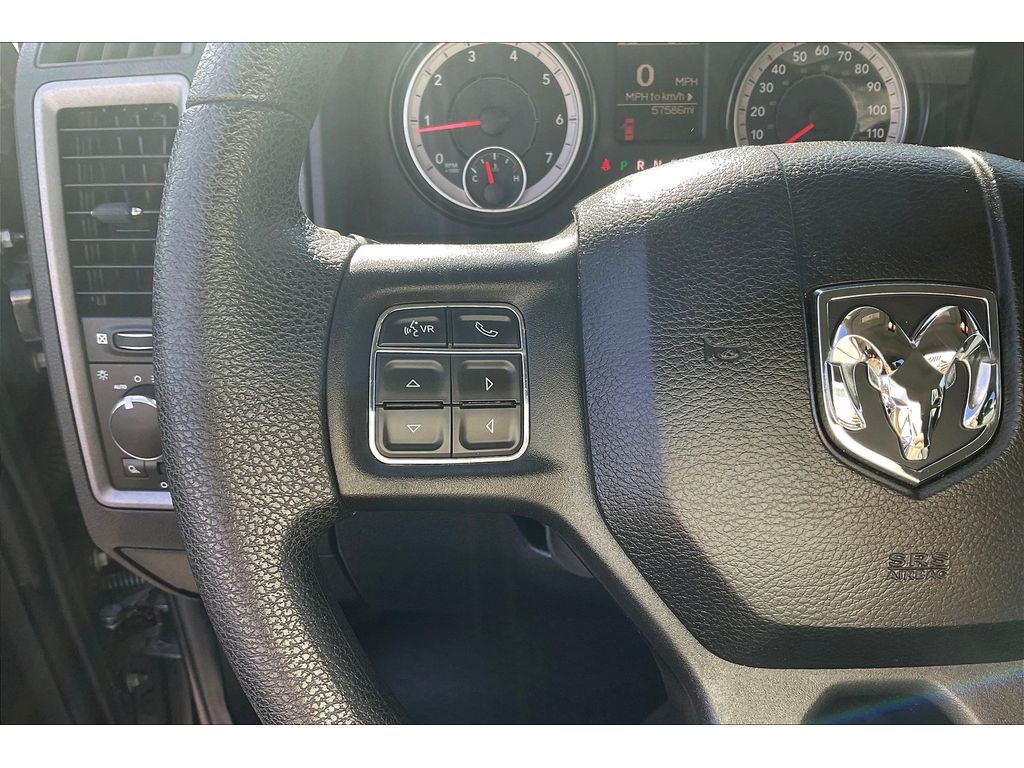 2016 Ram 1500 Tradesman photo 17