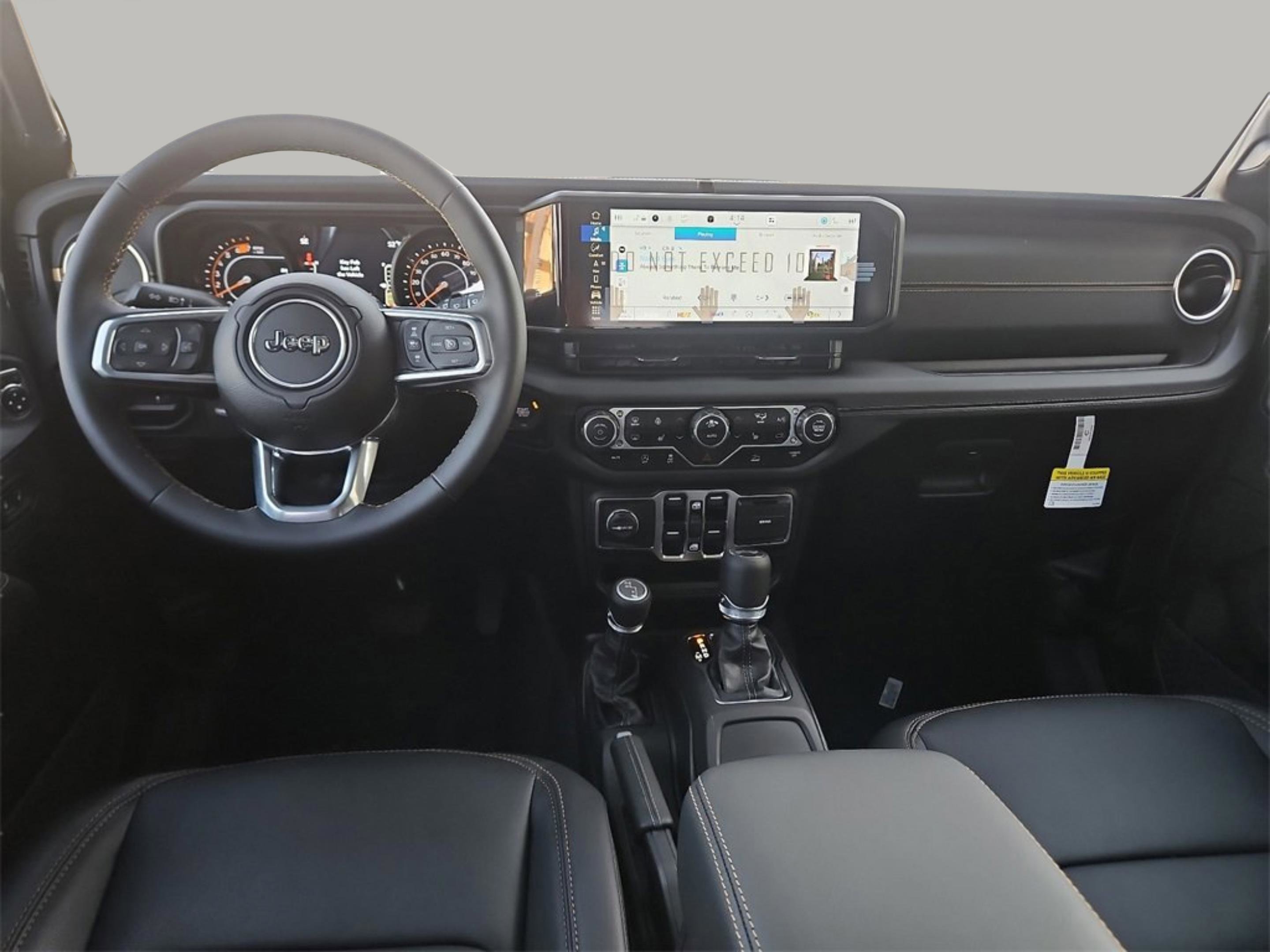 2025 Jeep Wrangler Sahara photo 10