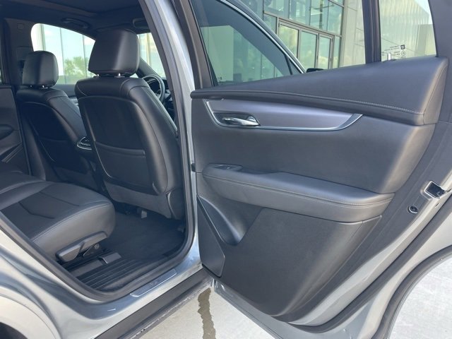2025 Cadillac XT6 Luxury photo 22