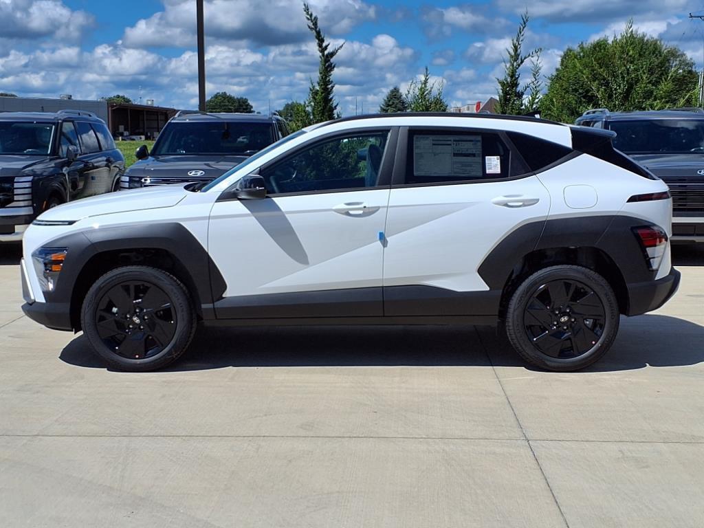 2026 Hyundai Kona SEL photo 2