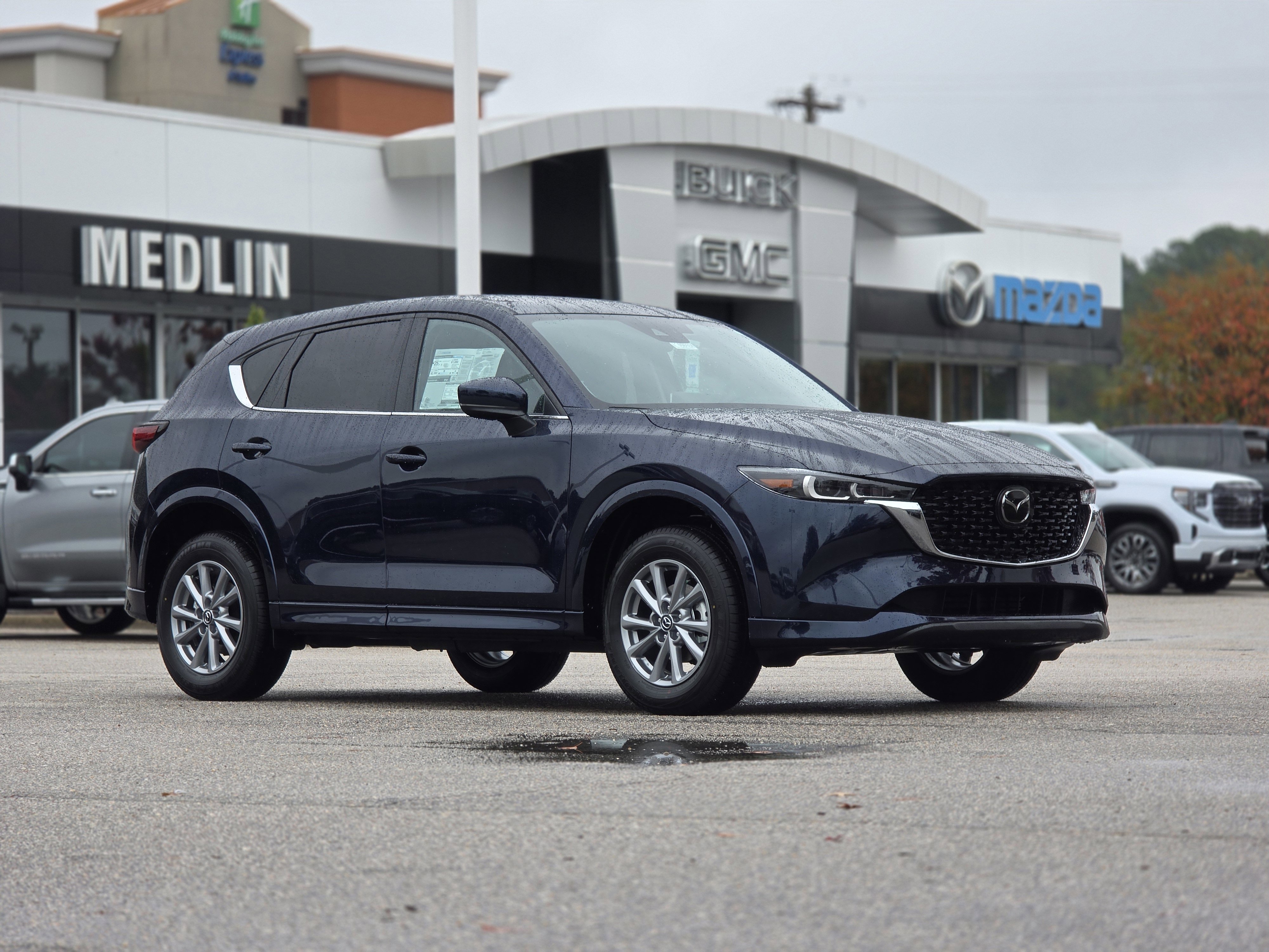 2025 Mazda CX-5 S Select Package's photo