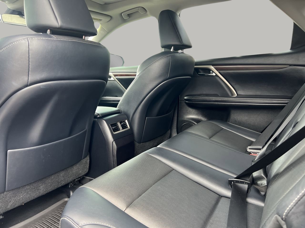 2020 Lexus RX 350 Premium photo 17