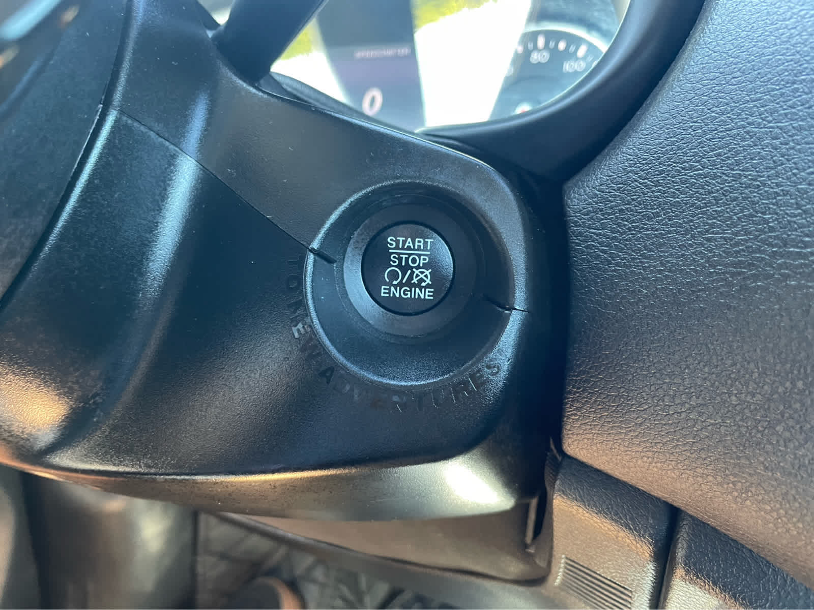 2020 Jeep Renegade Altitude photo 20