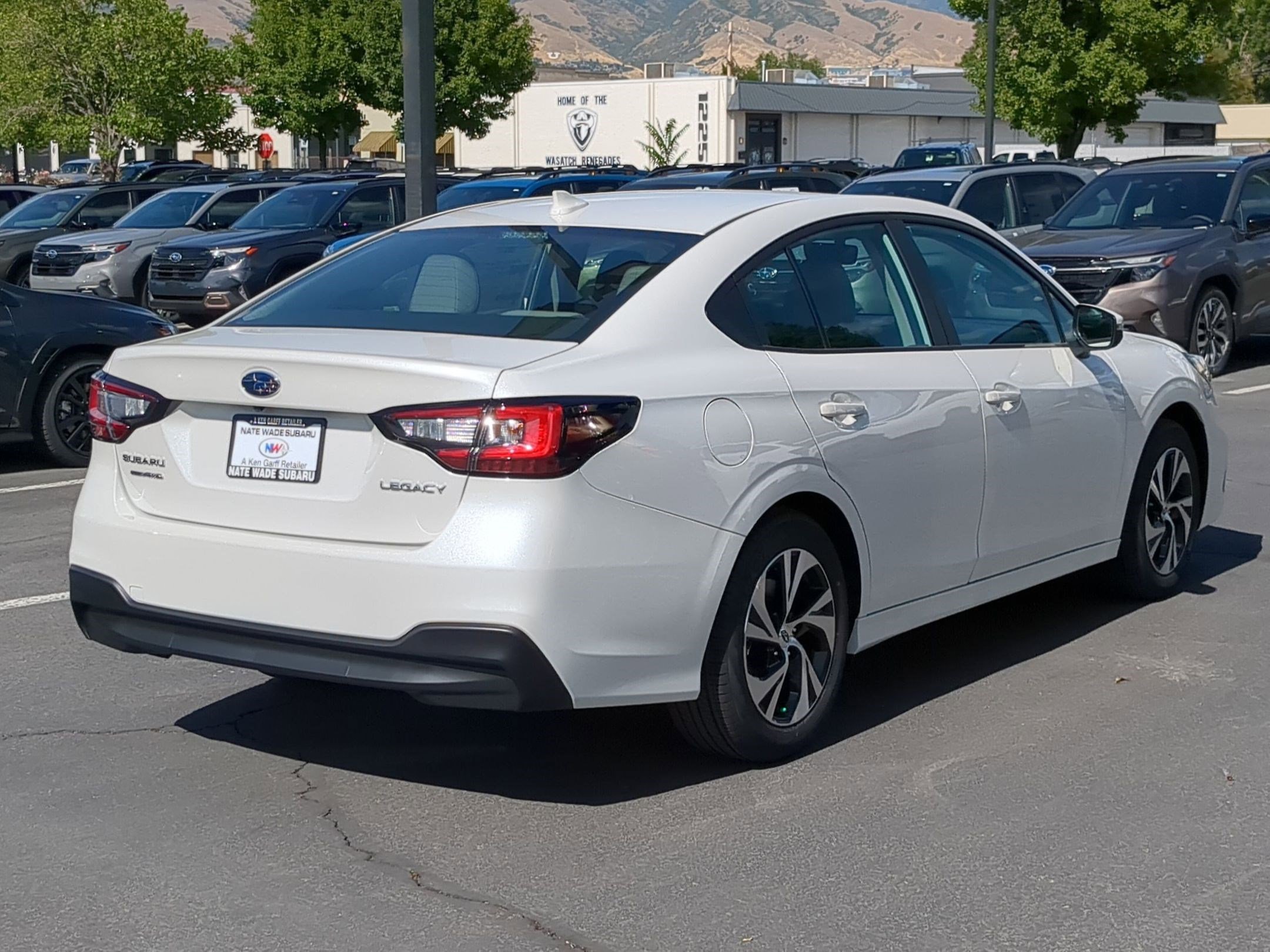 2025 Subaru Legacy Premium photo 3