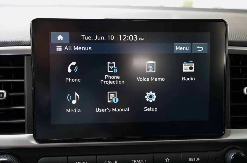 2025 Hyundai Venue SE photo 15