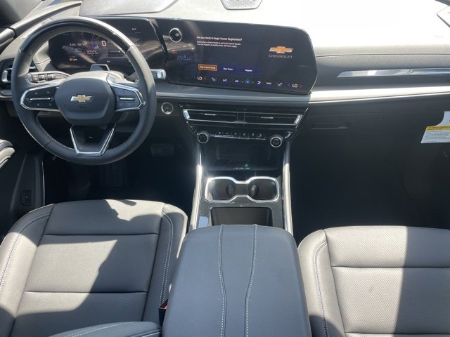 2026 Chevrolet Traverse photo 13