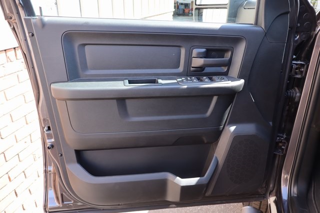 2025 Ram 2500 Tradesman photo 7