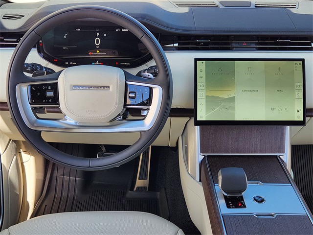2025 Land Rover Range Rover SE photo 25