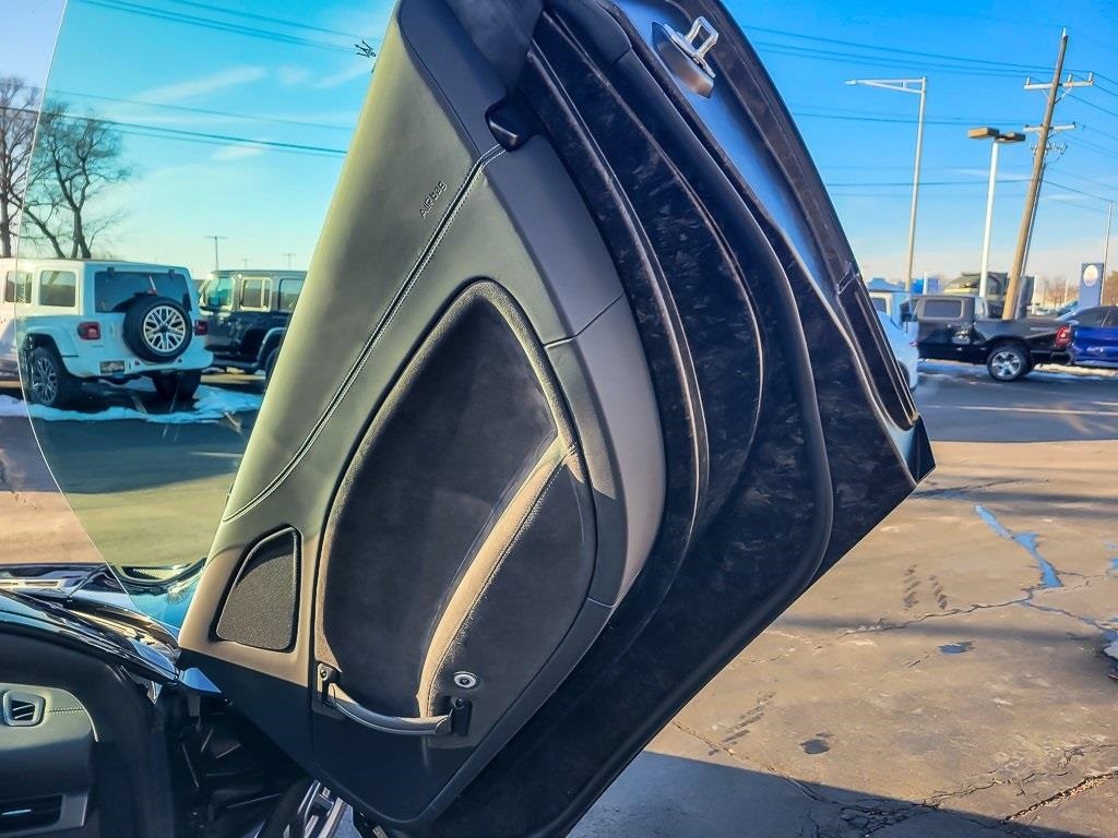 2024 MASERATI MC20 - Image 23