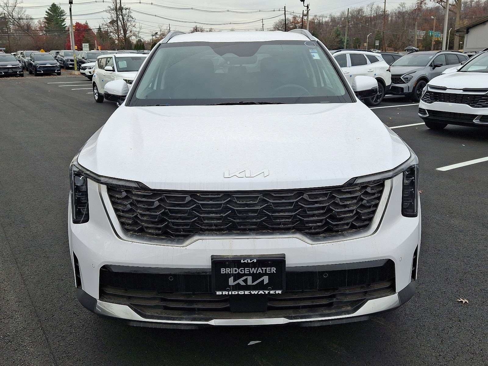 2025 Kia Sorento S photo 2