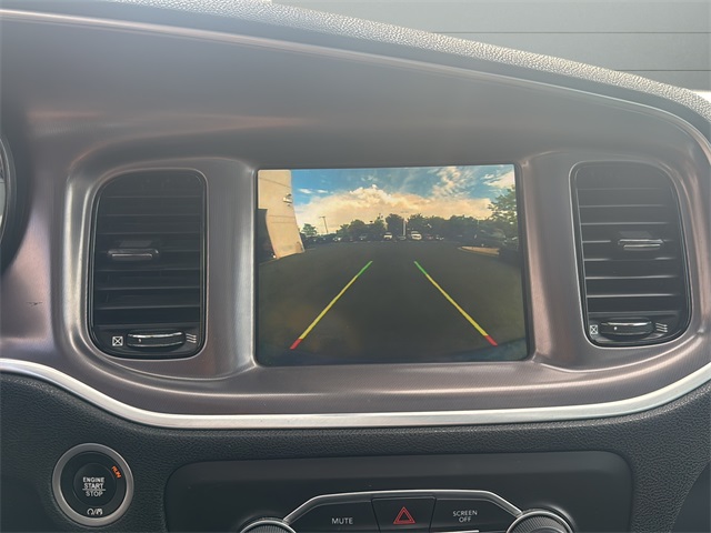 2021 Dodge Charger SXT photo 14